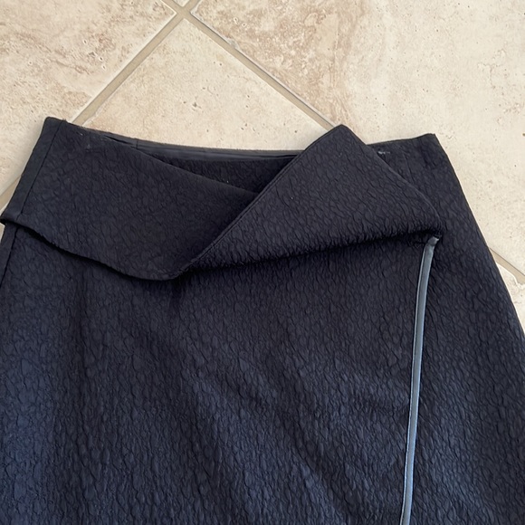 H&M skirt - Picture 4 of 16